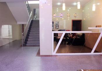 Liuzhou Maritime Hotel Exterior photo